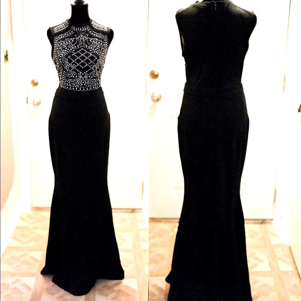Gown